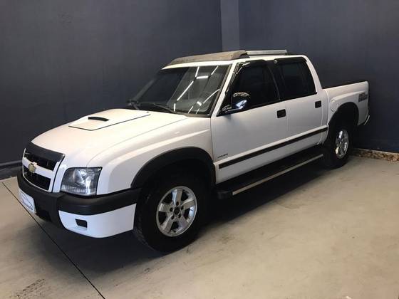 CHEVROLET S10 2.8 COLINA 4X4 CD 12V TURBO ELECTRONIC INTERCOOLER DIESEL 4P MANUAL
